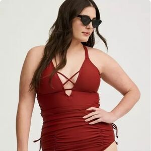 Chic Burgundy Women's One-Piece Swimsuit
